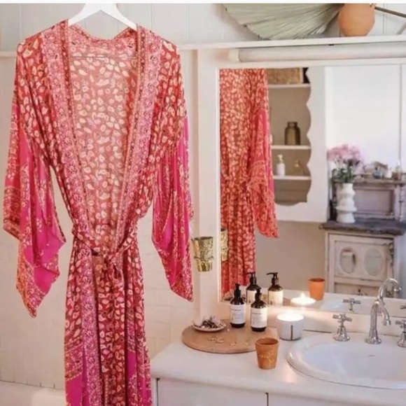 LAST ONE! 5⭐️ FAVE DEL MAR KIMONO Beach Cover Up - Picture 7 of 8